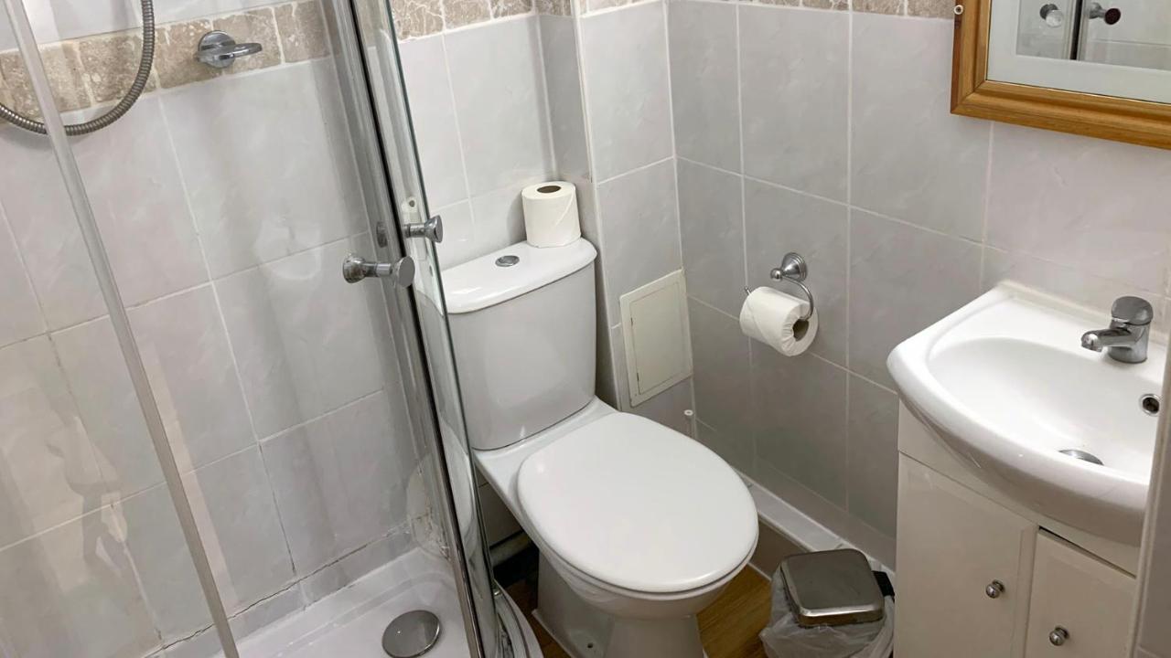 Penthouse 3 - Spacious Harbourside Apartment With Stunning Sea Views Penzance Esterno foto
